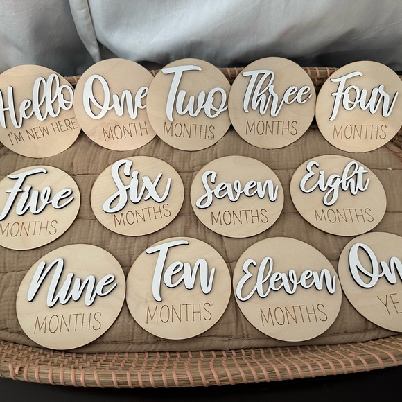 None Other - Baby Monthly Milestone Wooden Discs with White Lettering